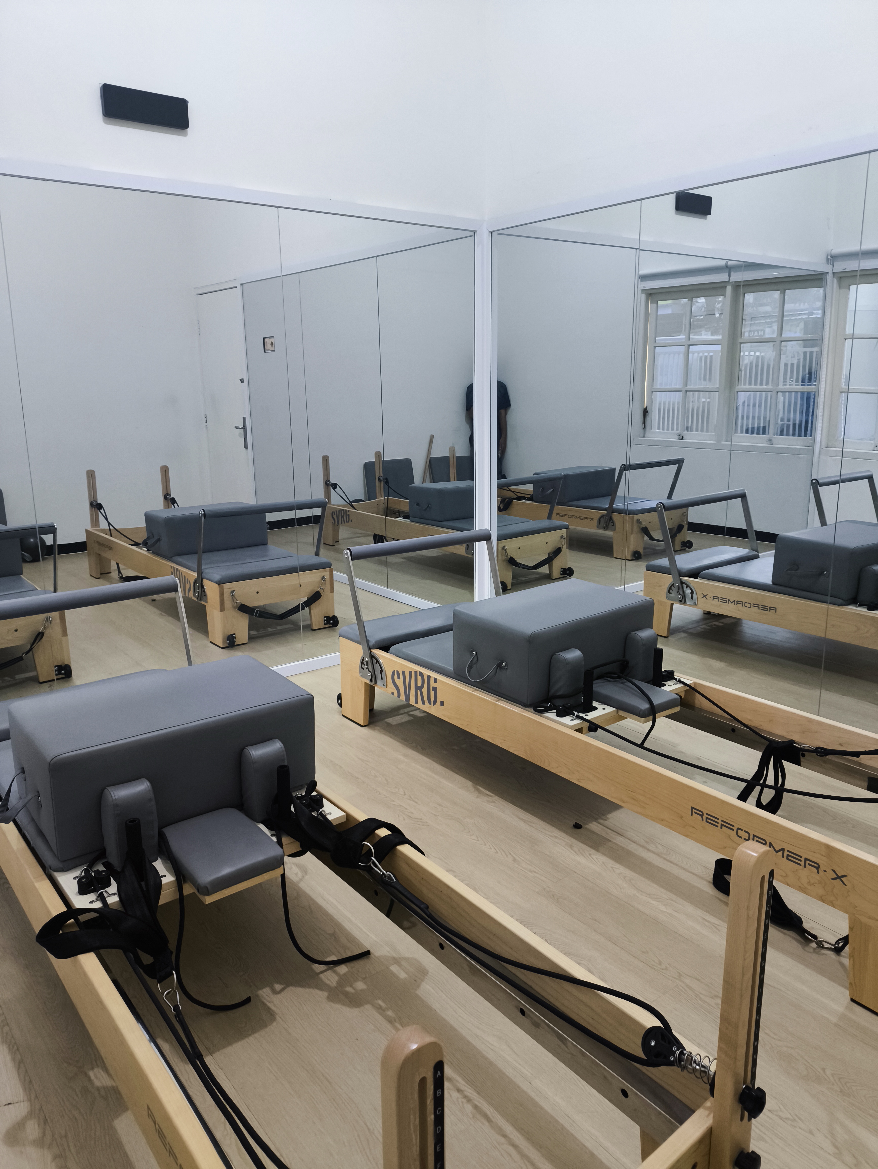 Instruktur pilates bersertifikat NIKIFIT